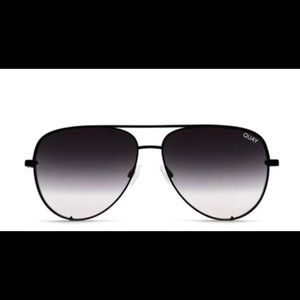 High Key blk/fade sunnies